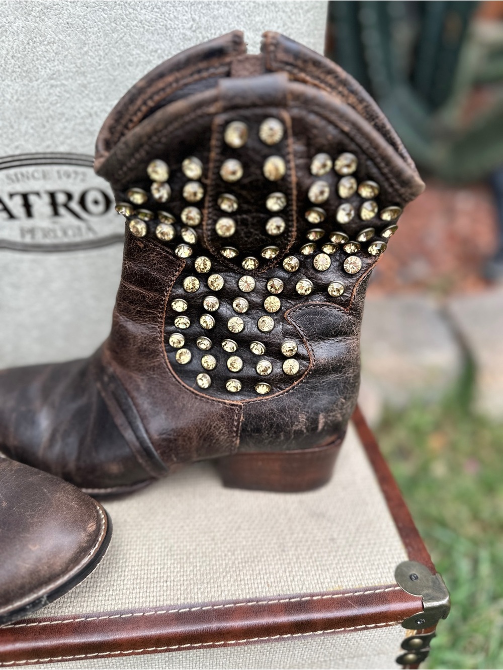 Patrón Studded Brown Leather Western Boots - Picture 8 of 15